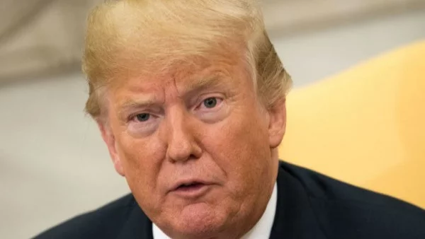 Тръмп: Ако ме свалят от власт, пазарът ще се срине