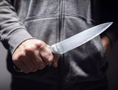 Британски депутат наръган с нож по време на среща с избиратели 