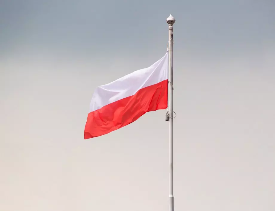 Полското правителство е заплашено от вот на недоверие