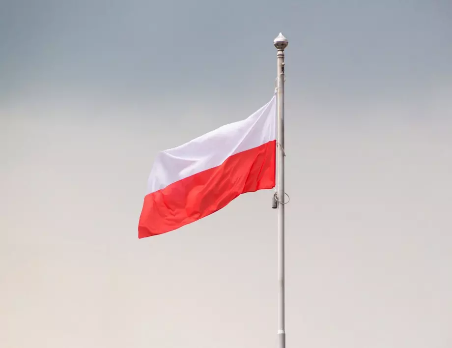 Над 200 000 са вече заразените в Полша, страната въвежда нови ограничения