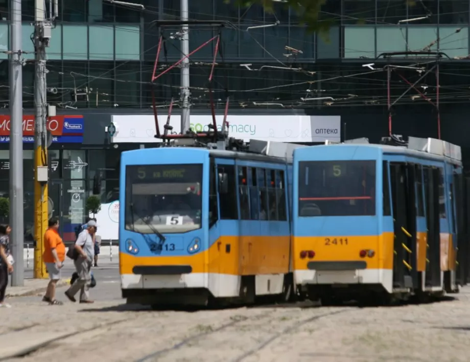 Нова промяна на движението заради ремонта на релсите на трамвай 5 в "Княжево"  