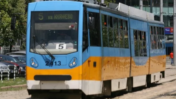 Новините: Най-важното за деня, 25 май
