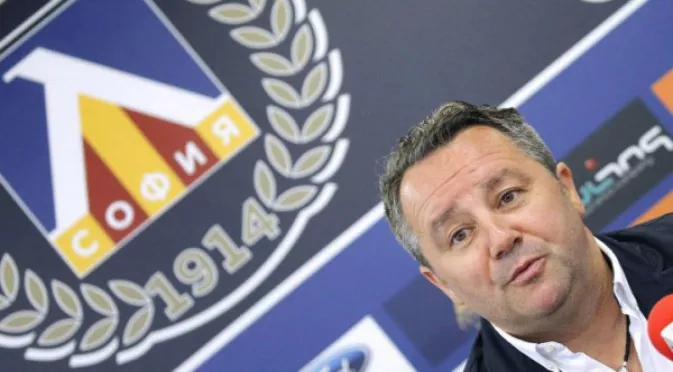 Големите проблеми в Левски, с които ще трябва да се справи Славиша Стоянович