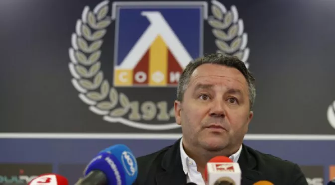 Славиша Стоянович обяви дали остава треньор на Левски