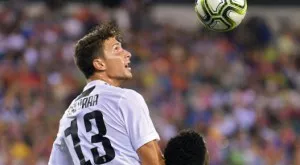 {{ otherArticle[0].article.title }}