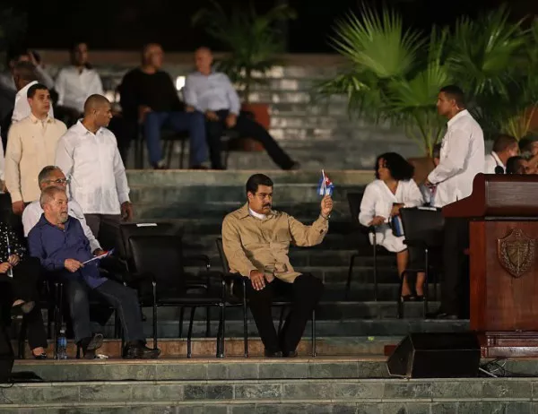 Опит за покушение срещу президента на Венецуела завърши неуспешно (ВИДЕО)
