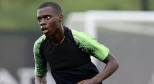 {{ otherArticle[0].article.title }}