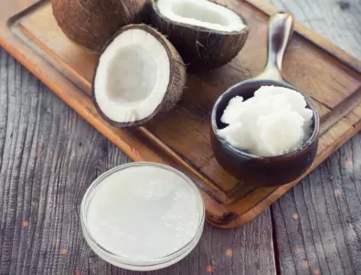 Помага ли кокосовото масло за заличаване на стрии