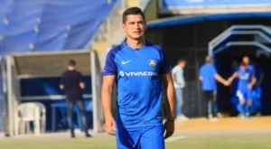 {{ otherArticle[0].article.title }}