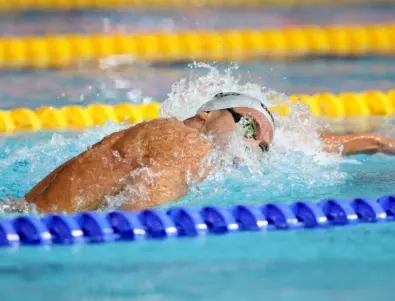 Трима национали на България по плуване са уличени в употреба на допинг 