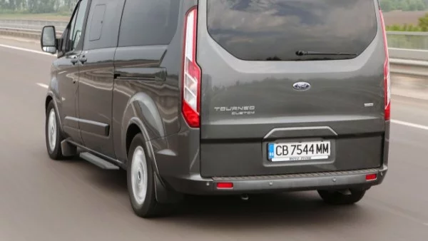 С този ван ще отидете заедно навсякъде - Ford Tourneo Custom (тест-драйв)