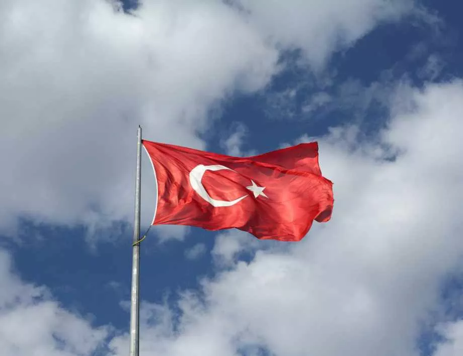 Военната операция на Турция обезцени лирата спрямо щатския долар