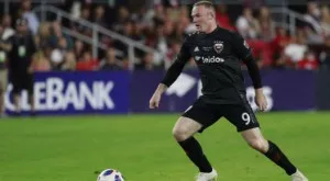 ВИДЕО: Рууни блесна с два гола за нова победа на Ди Си Юнайтед