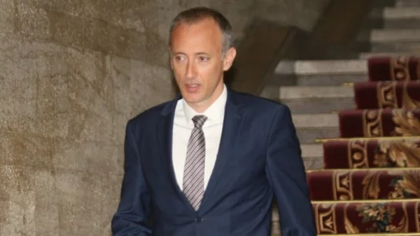 Драмата на днешното образование е, че е от времето на масовото производство