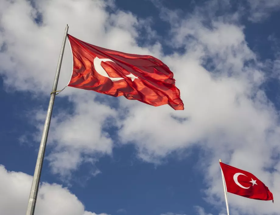 Турският Червен полумесец негодува от възможното затваряне на граничен пункт със Сирия 