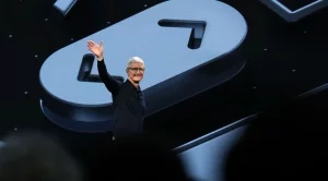 Шефът на Apple има над 600 млн. долара, но пазарува само от разпродажби