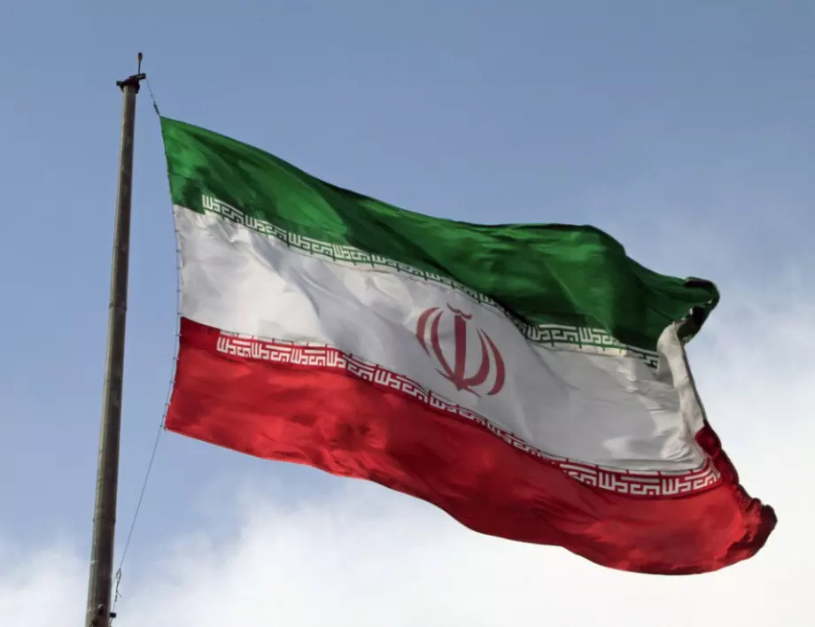 Иран отрече да е имало стрелба по протестиращите срещу режима 