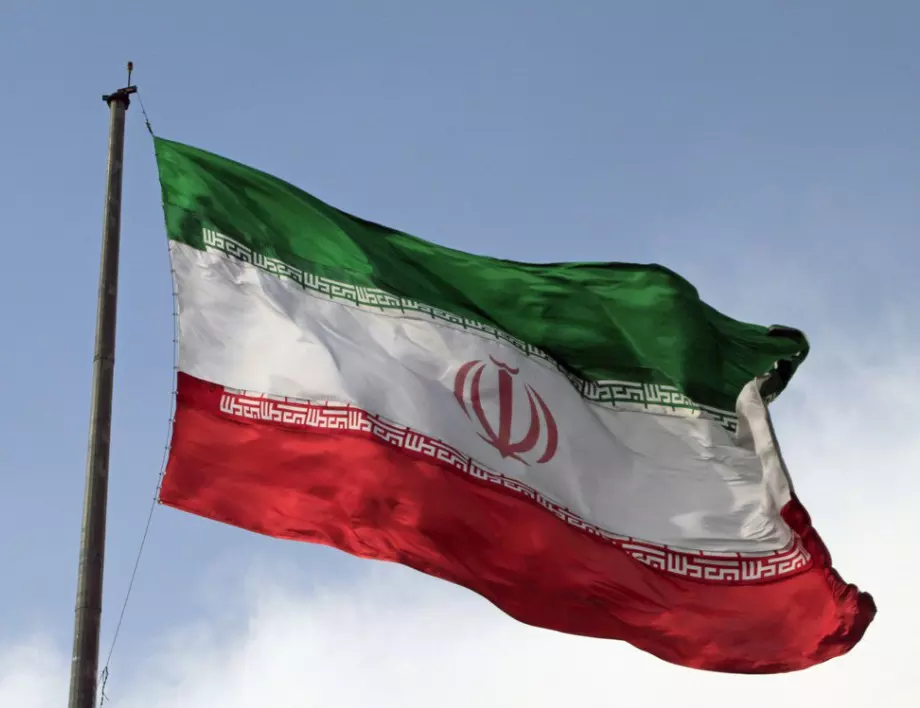 В САЩ подозират, че Иран има ядрен материал за бомба, напомнят им стари лъжи