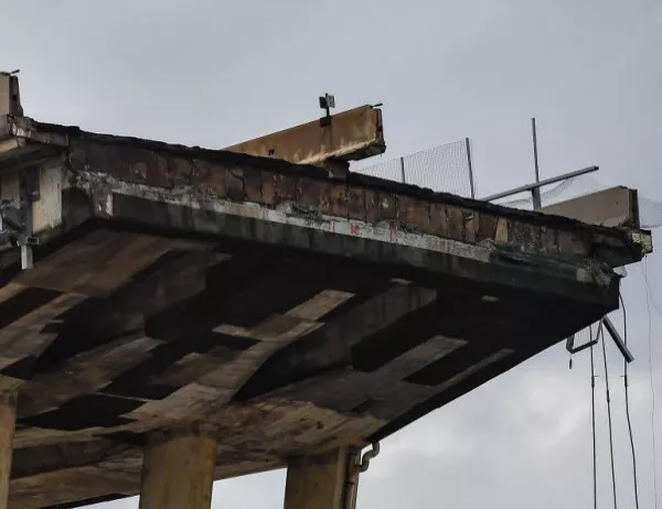 Над 800 моста във Франция са пред срутване