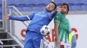 {{ otherArticle[0].article.title }}