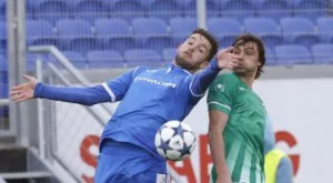 {{ otherArticle[0].article.title }}