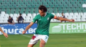 {{ otherArticle[0].article.title }}