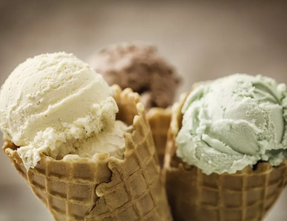 Ежедневното ядене на сладолед е вредно за зъбите и мозъка, но помага за...