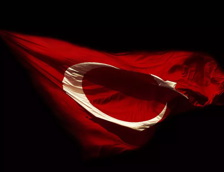 Турция се оттегля от Истанбулската конвенция?