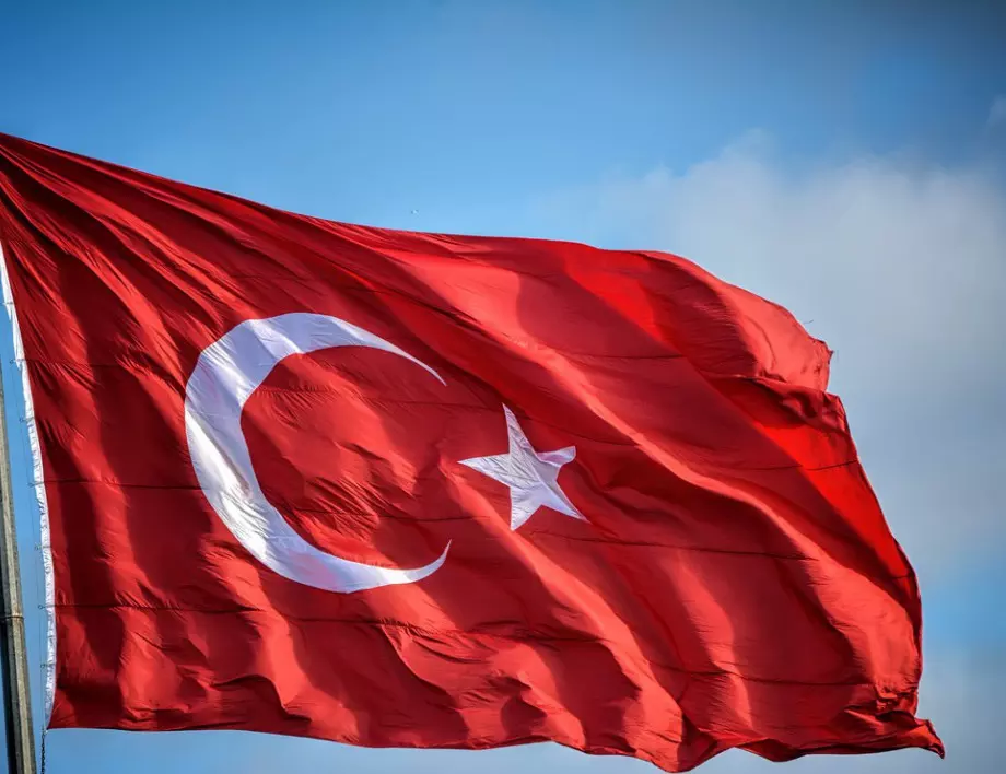 Анкара: Пикът на пандемията в страната е преодолян 