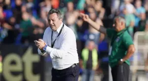 Стоянович започва тренировки с изключително малък състав