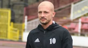 {{ otherArticle[0].article.title }}