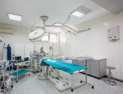 Шефът на сливенската болница: Не е имало счупване на ребрата на починалата родилка