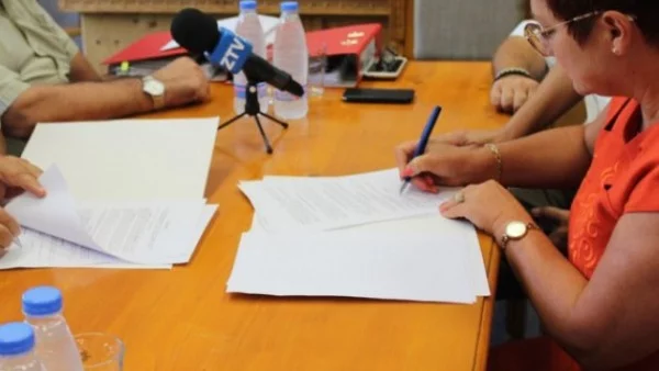 Тетевен подписа договор за приватизация на "Четрпом"