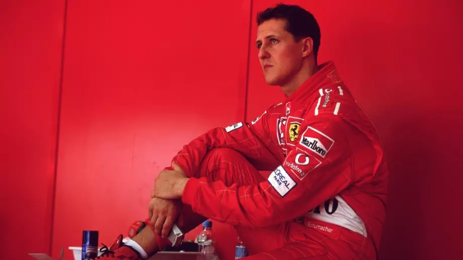 Шампионското Ферари на Михаел Шумахер от 2003 бе продадено на търг за над 13 млн. долара