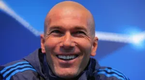 Разтърсващите думи на Зидан към Бекъм на последната му тренировка с Реал