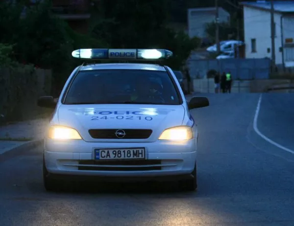 Дрогиран шофьор блъсна седем коли в София