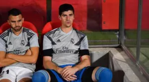 {{ otherArticle[0].article.title }}