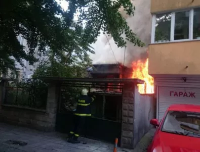 Изгоря къщата на Йордан Йовков във Варна 