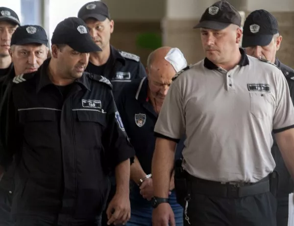 Водачът на катастрофиралия автобус край Своге остава под домашен арест