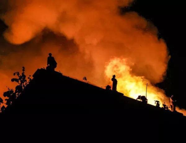 Пожар отне живота на 10 души в тренировъчно съоръжение на Фламенго