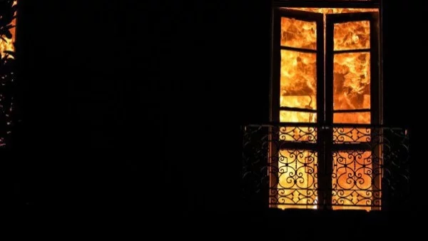 До основи изгоря къщата на родопчанин, тъкмо я ремонтирал