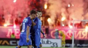 {{ otherArticle[0].article.title }}