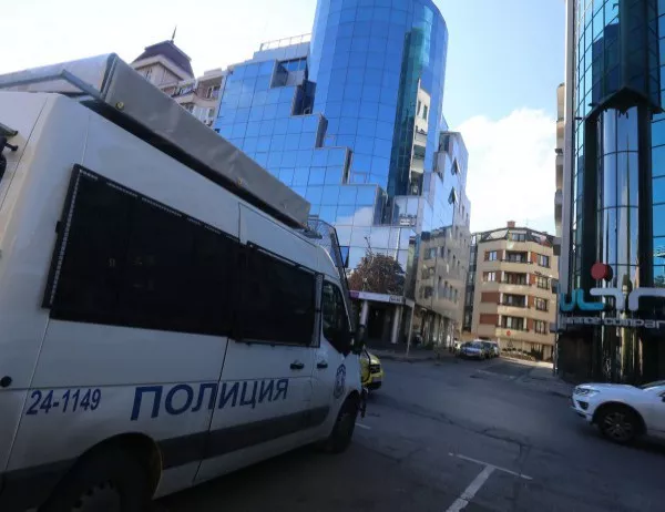 8 са обвинените след акцията на специализираната прокуратура във "Винпром Карнобат"
