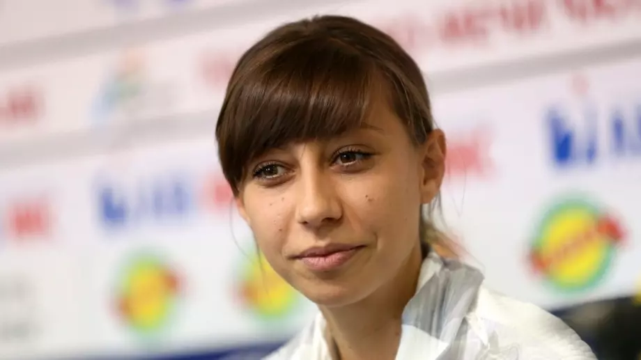 Мирела Демирева с победа на първото състезание на открито, Тихомир Иванов остана пети