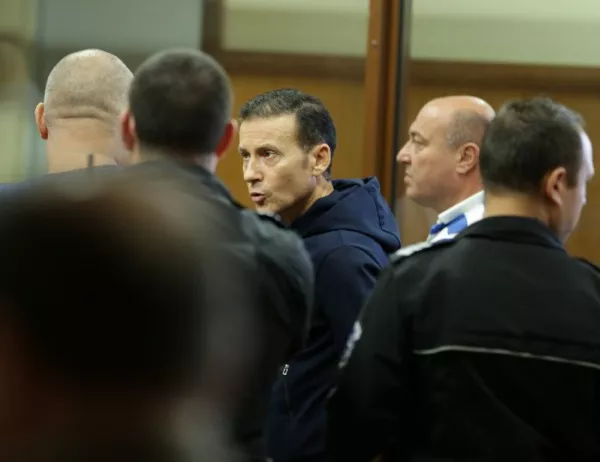 Съдът отложи с няколко часа заседанието на делото за Миню Стайков