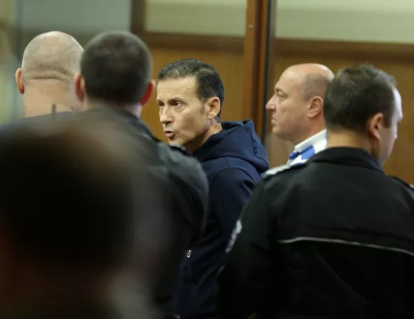 "Интимни тайни" затвориха вратите на делото срещу Миню Стайков
