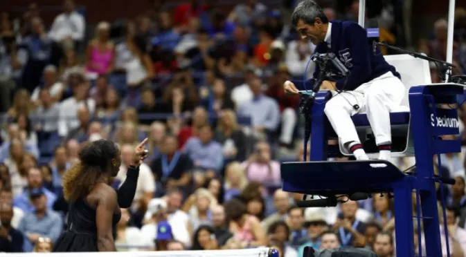 Жесток скандал във финала на US Open - публиката иска да линчува съдията (ВИДЕО)