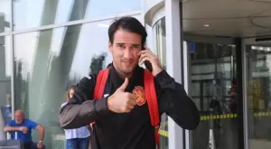 {{ otherArticle[0].article.title }}