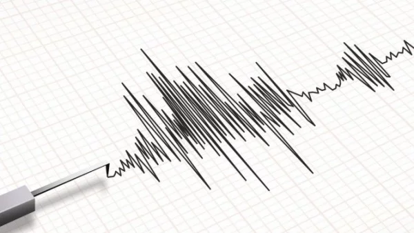 Слабо земетресение край Девин