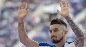 Манчестър Юнайтед готви трансфер за португалска сензация